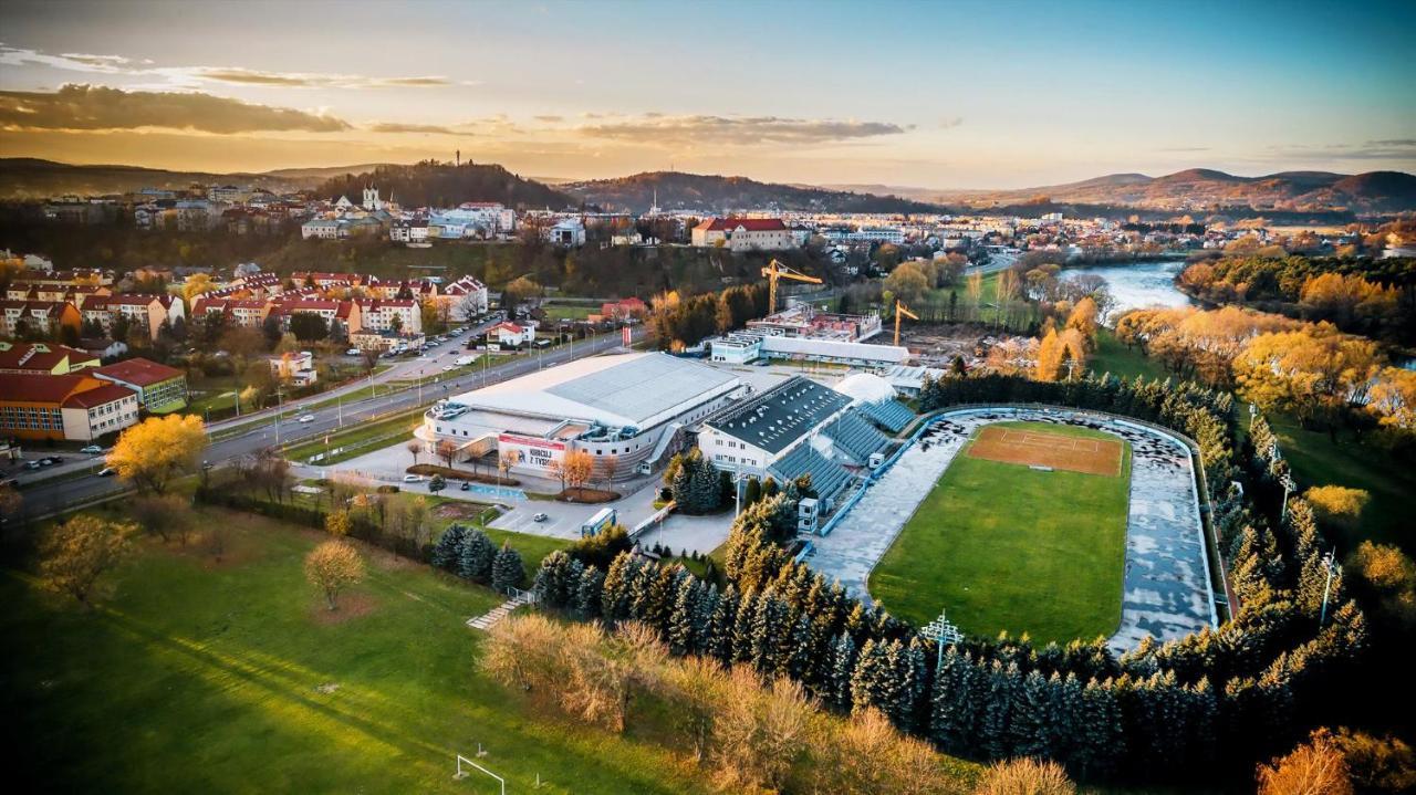 Dom Sportowca Blonie - Mosir Hotel Санок Екстериор снимка