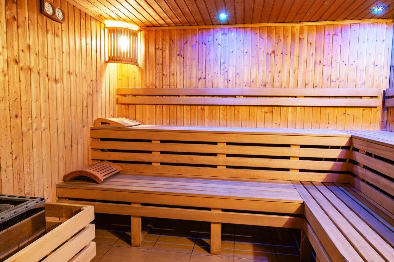 Dom Sportowca Blonie - Mosir Hotel Санок Екстериор снимка